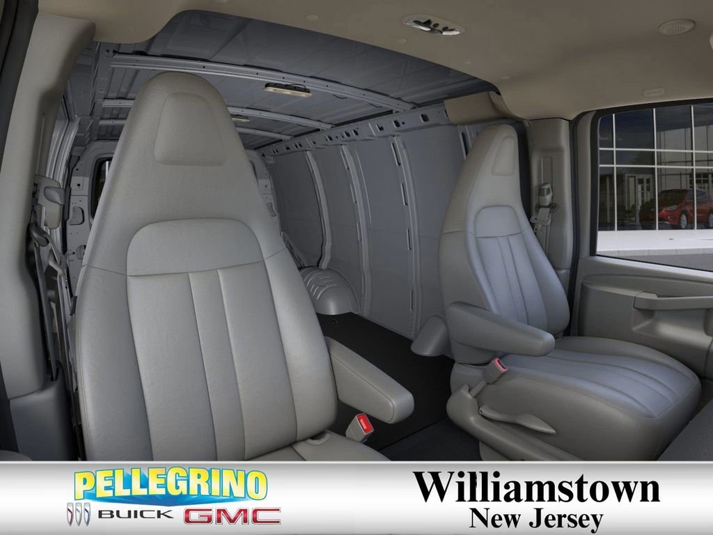 2025 GMC Savana Cargo Work Van - Photo 16