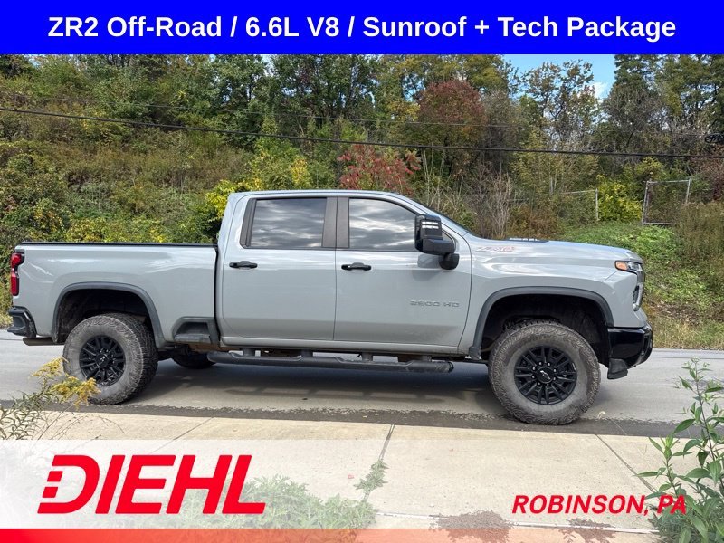 Used 2025 Gray Chevrolet ZR2 image 8