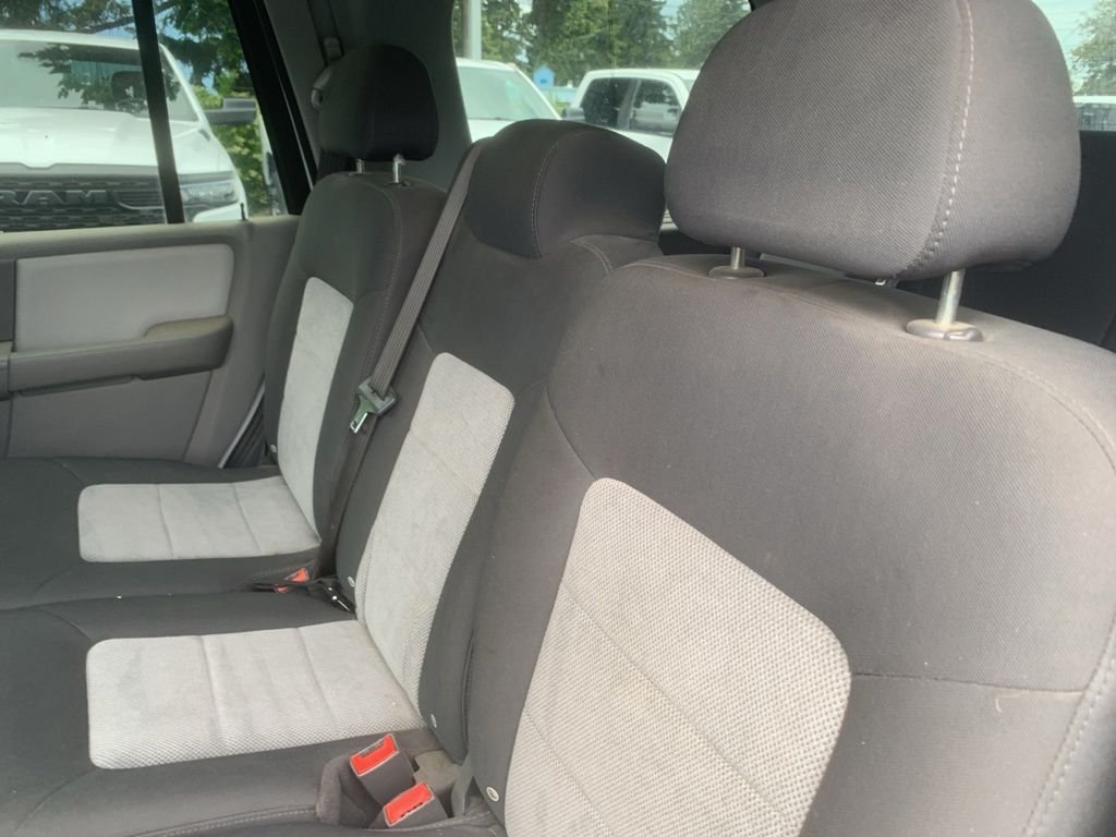 Used 2004 White Ford XLT image 20