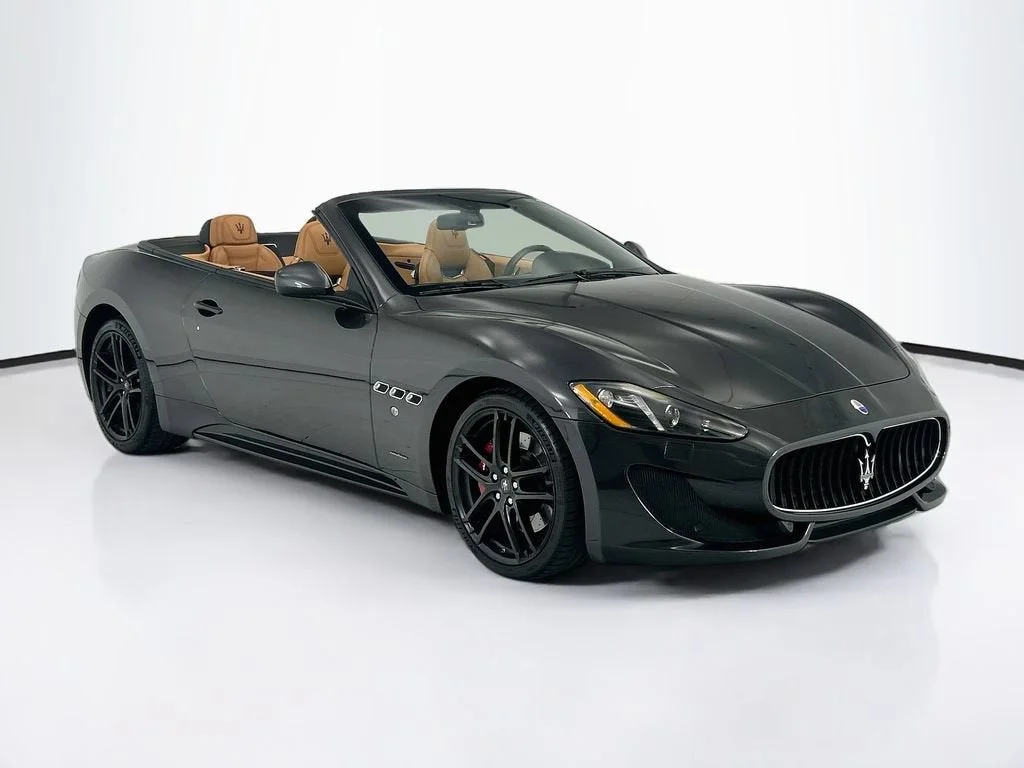 Used 2017 Grigio Granito Metallic Maserati Sport image 3