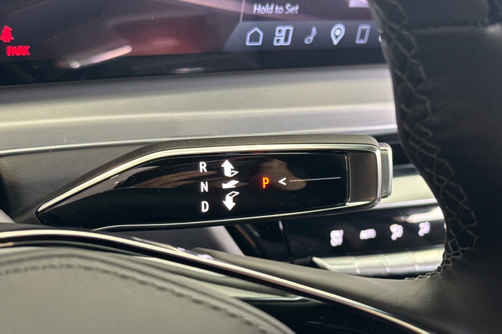 2026 Cadillac LYRIQ V - Photo 22