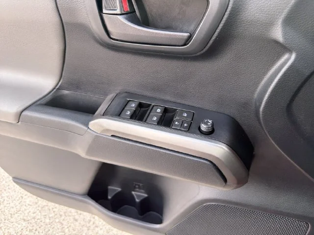 Used 2019 Red Toyota SR5 image 21