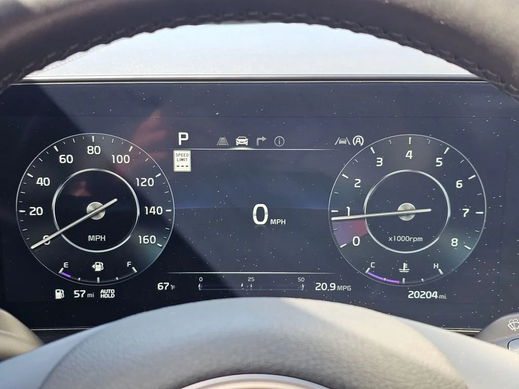 Used 2024  Kia X-Pro Prestige image 28