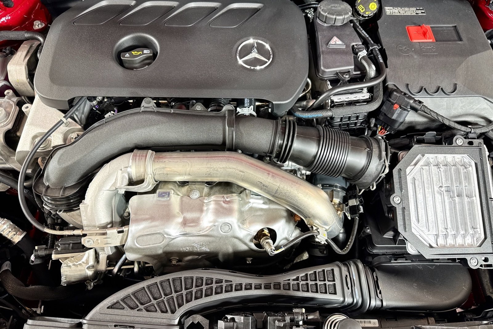 Certified Used 2026 Manufaktur Patagonia Red Metallic Mercedes-Benz GLA 250 image 28