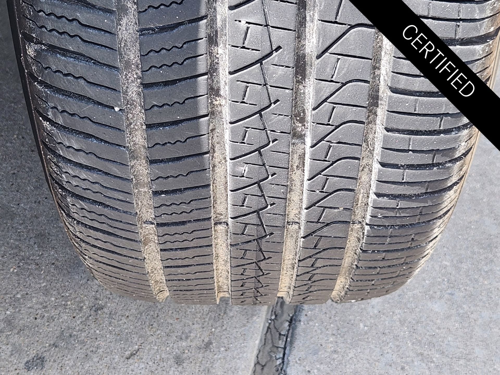 Certified Used 2026 MANUFAKTUR Ireland Green Mercedes-Benz GLE 350 image 12