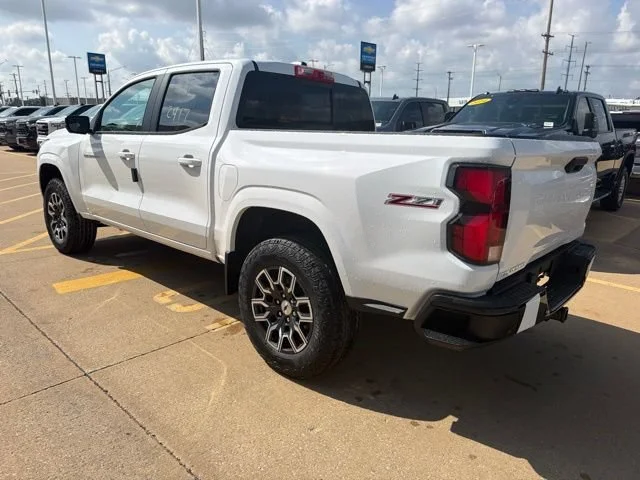 New 2026 Summit White Chevrolet Z71 image 4