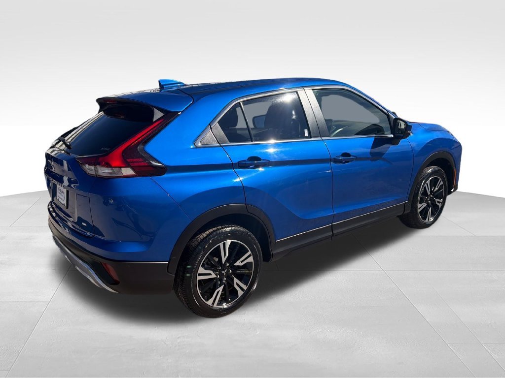 Used 2026 Blue Mitsubishi SE image 5