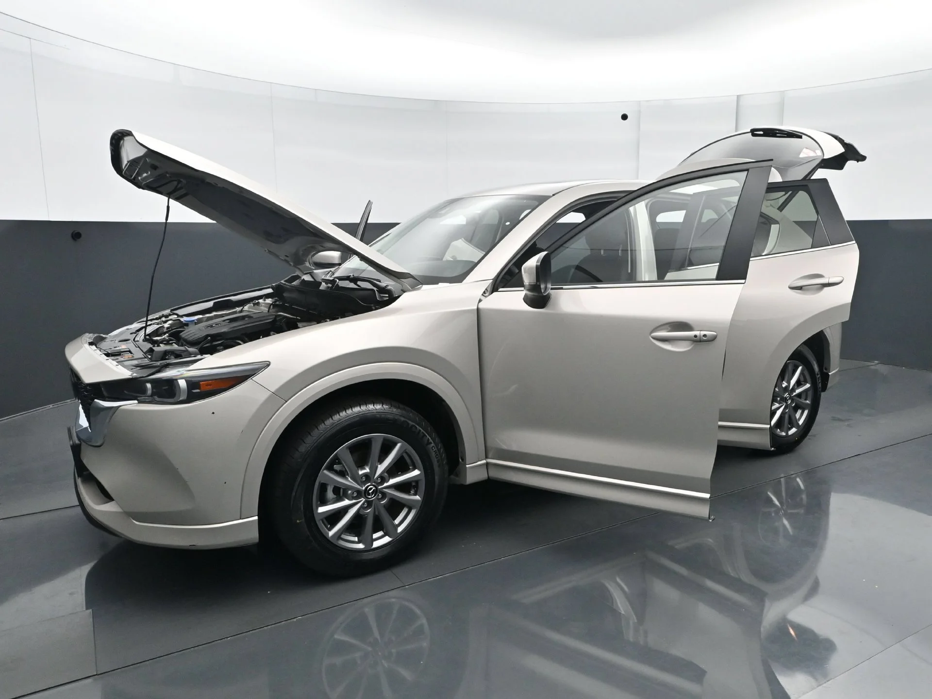 Used 2025 Platinum Quartz Metallic Mazda 2.5 S Preferred Package image 29