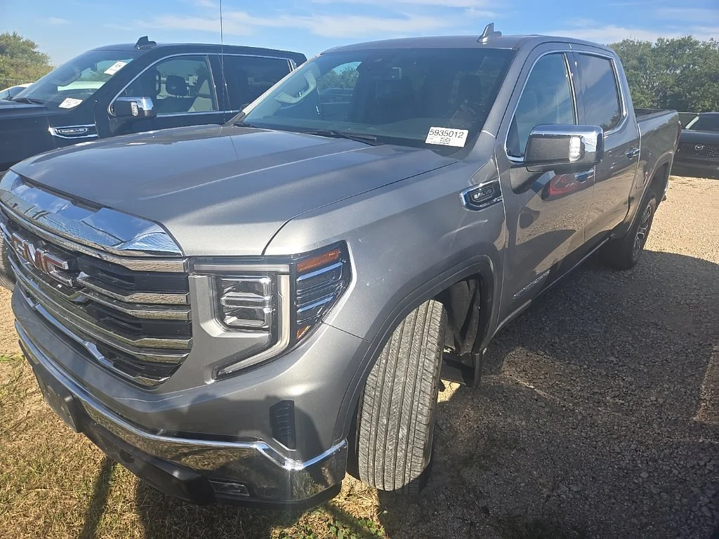 Used 2026 Silver GMC SLT image 1