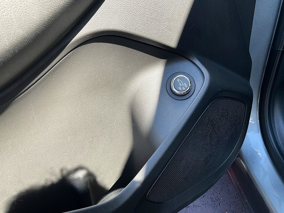 Used 2025 Gray Chevrolet RS image 18