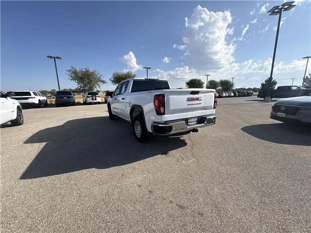 Used 2025 Summit White GMC Pro 4x4 Crew Cab 6.6 ft. box 157 in. WB image 5