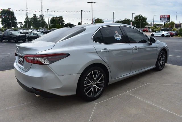 Used 2023 Silver Toyota XLE image 5