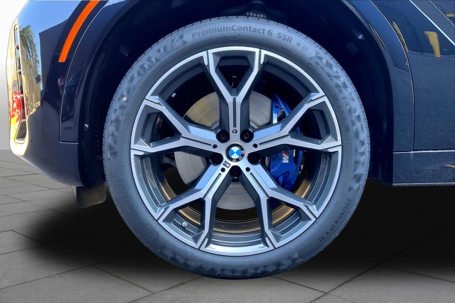 New 2027 Carbon Black Metallic BMW xDrive40i image 11