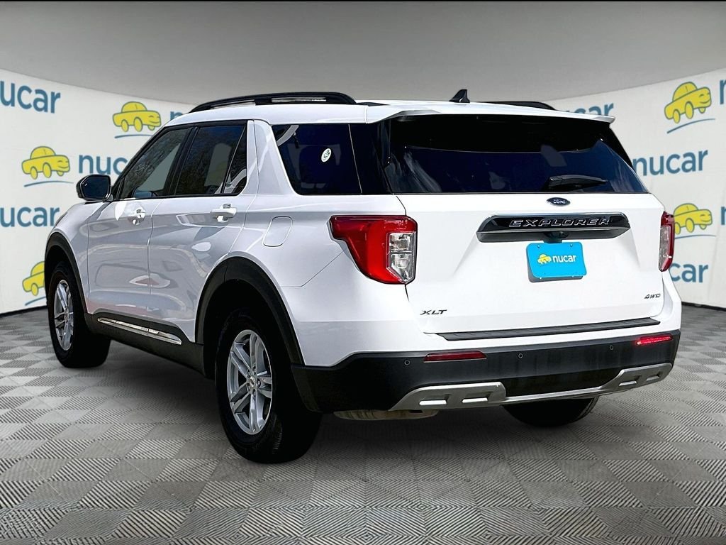 Used 2023 White Ford XLT image 4
