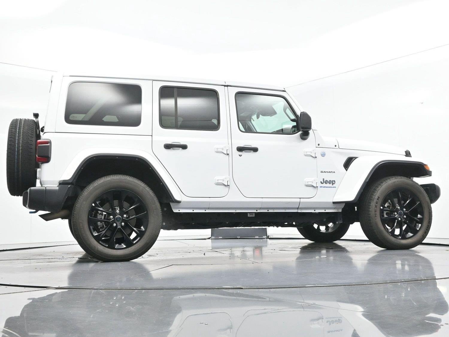 Used 2024 Bright White Clearcoat Jeep Sahara image 49