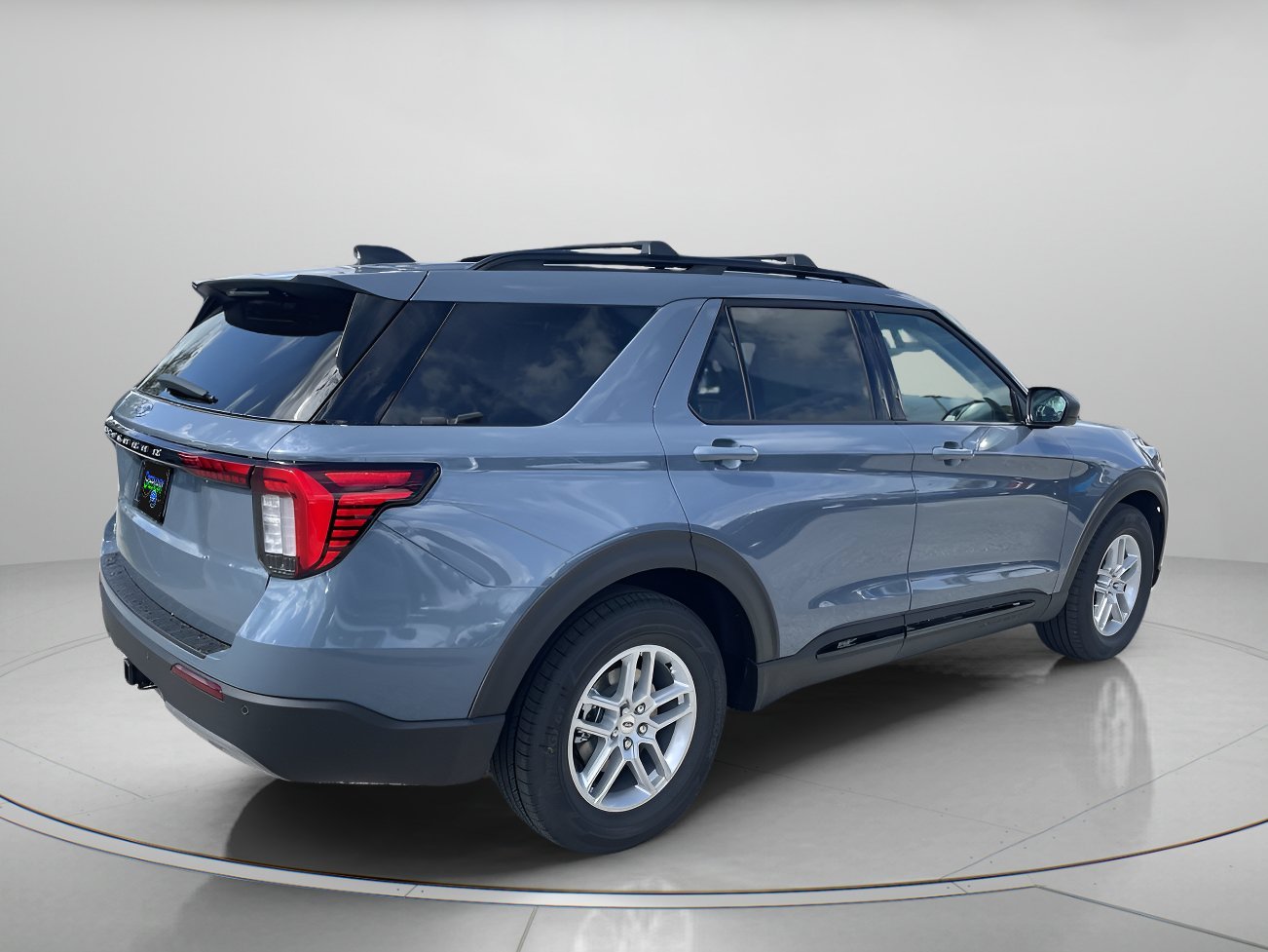 New 2026 Vapor Blue Metallic Ford Active image 3