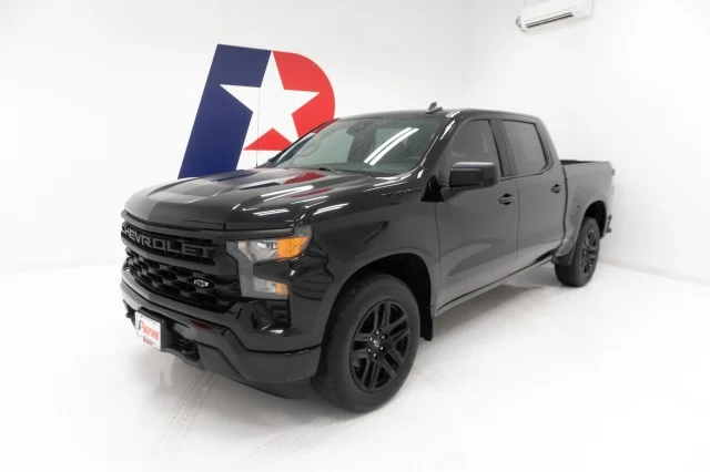 Used 2023 Black Chevrolet Custom image 1