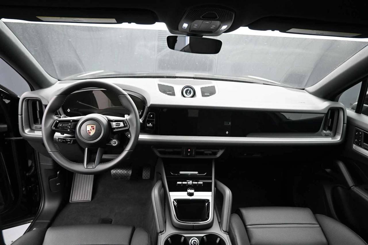New 2026 Chromite Black Metallic Porsche Coupe image 6