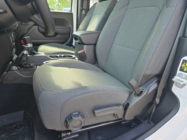 New 2026 Bright White Clearcoat Jeep Sport image 6