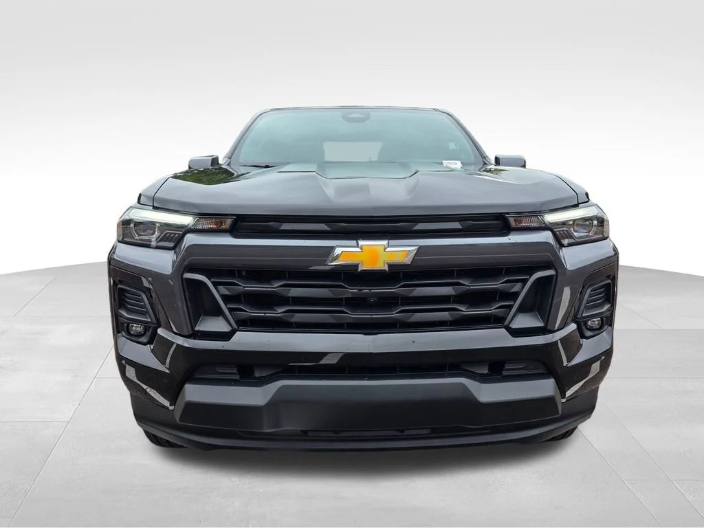 2025 Chevrolet Colorado LT - Photo 7