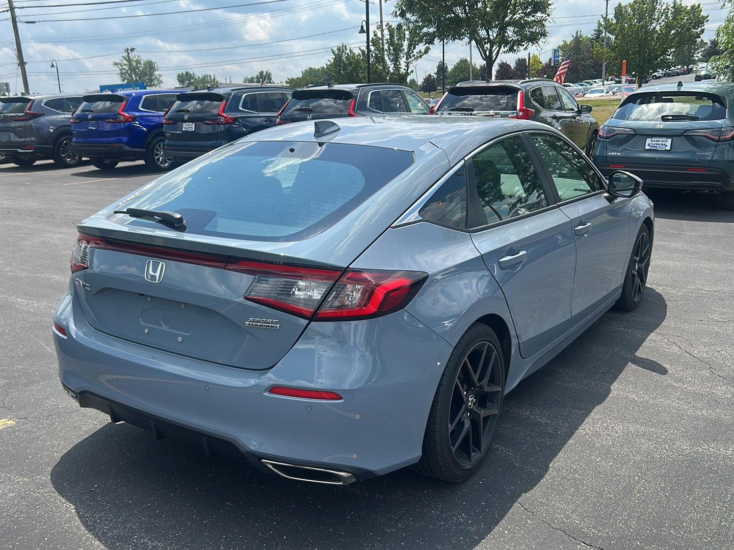 Used 2023 Sonic Gray Pearl Honda Sport Touring image 8