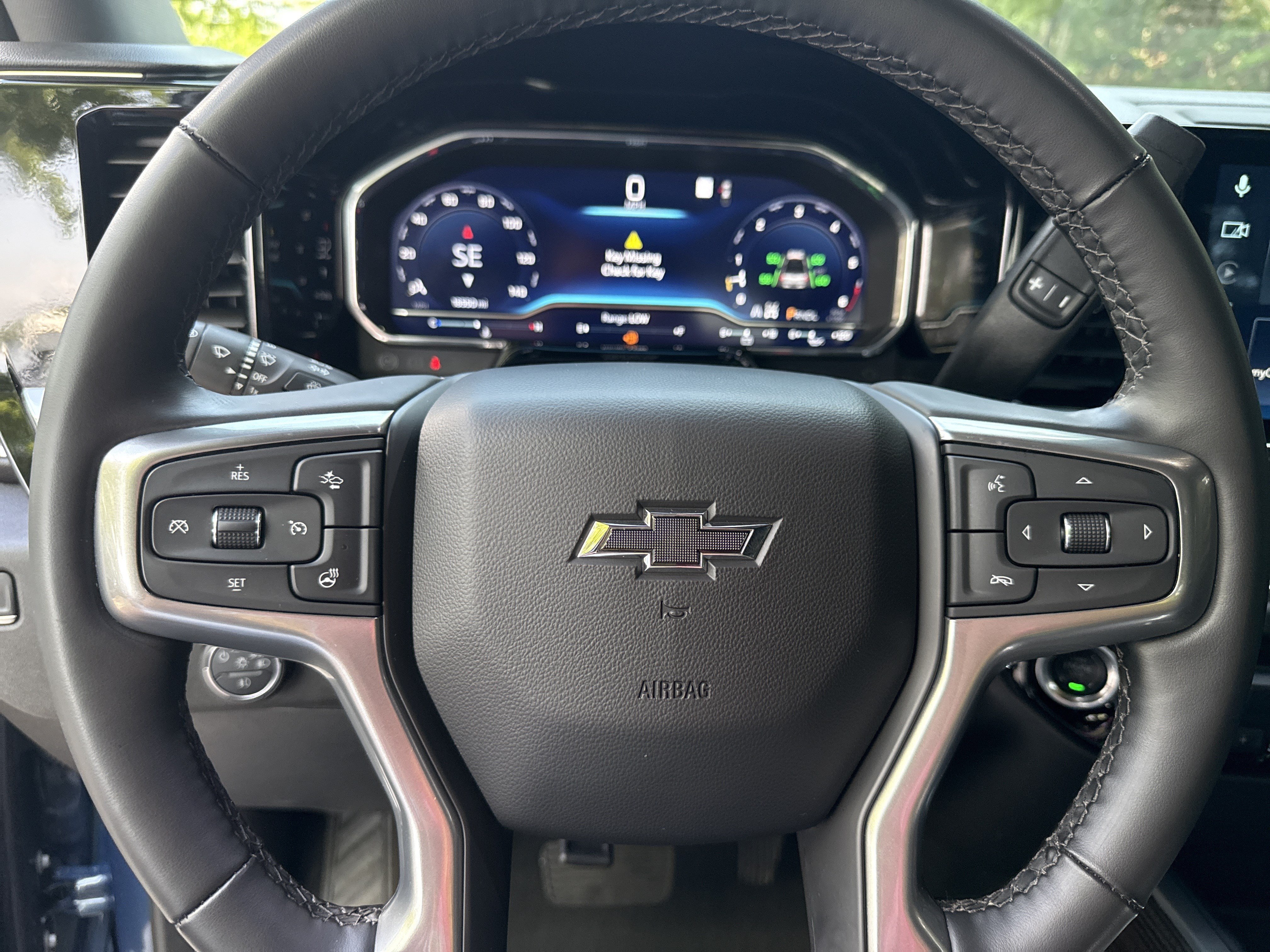 Used 2025 Lakeshore Blue Metallic Chevrolet LT image 24