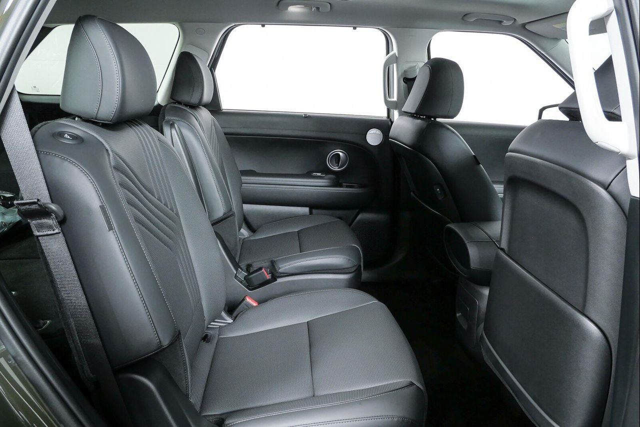 New 2026 Titan Green Hyundai SEL Premium FWD image 63