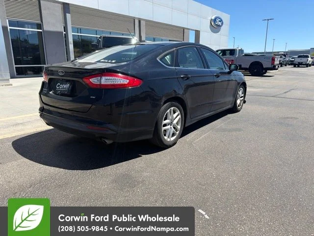Used 2016 Black Ford SE image 7