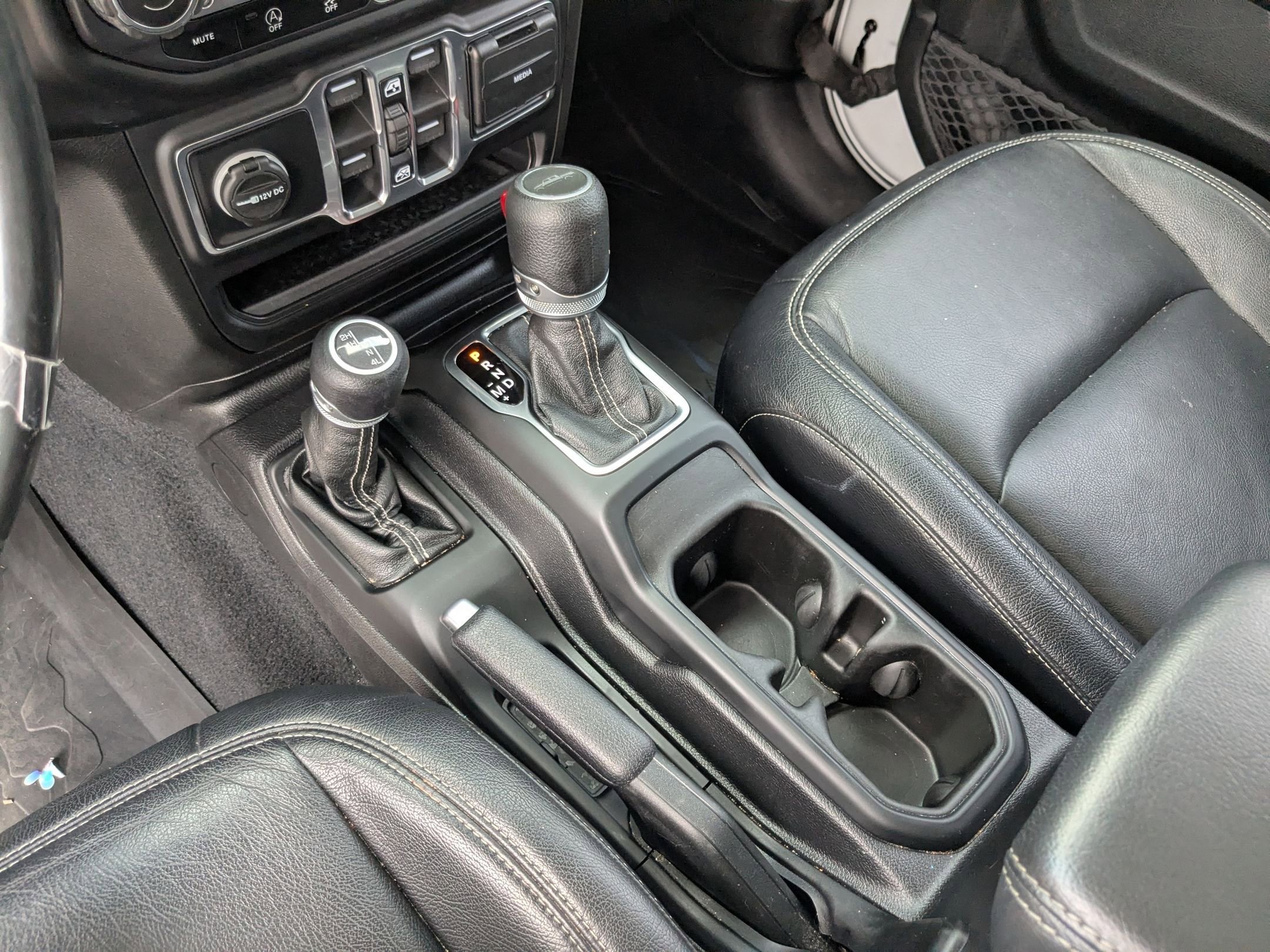 Used 2020 Bright White Clearcoat Jeep Overland image 20