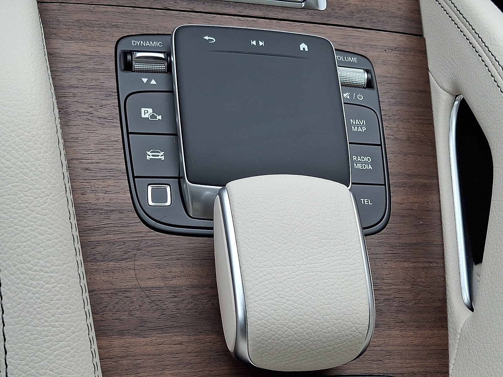 New 2026 Polar White Mercedes-Benz GLE 350 image 15