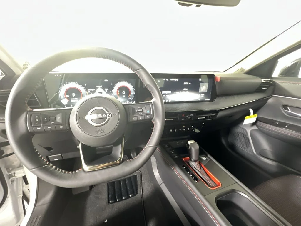 New 2026 White Nissan SR image 11
