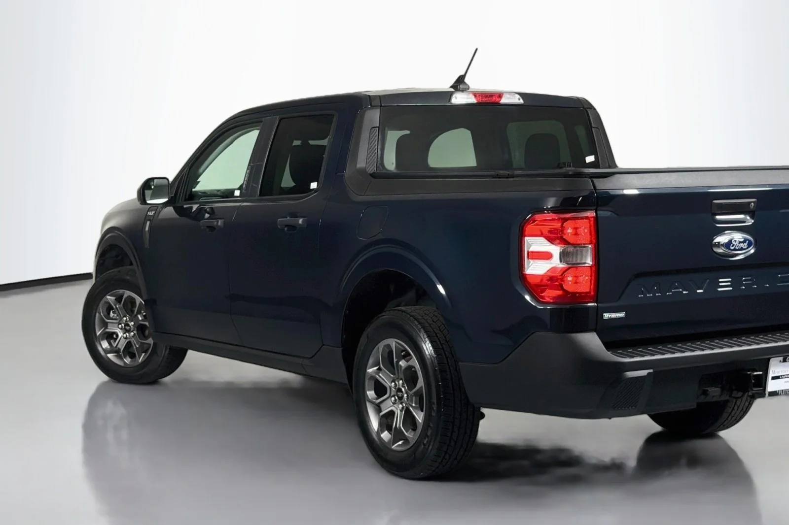 Used 2023 ALTO BLUE METALLIC Ford XLT image 14