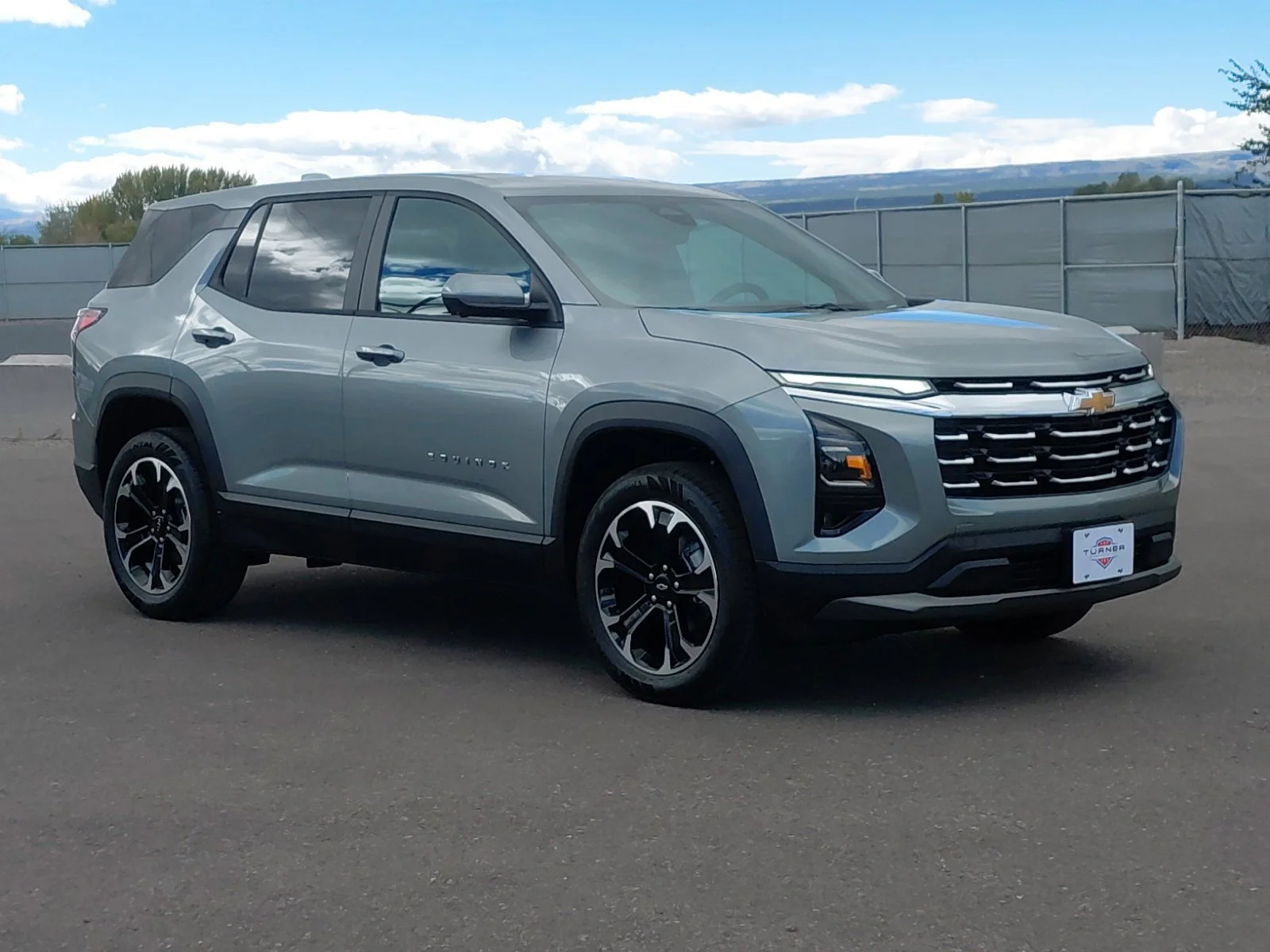 2027 Chevrolet Equinox LT