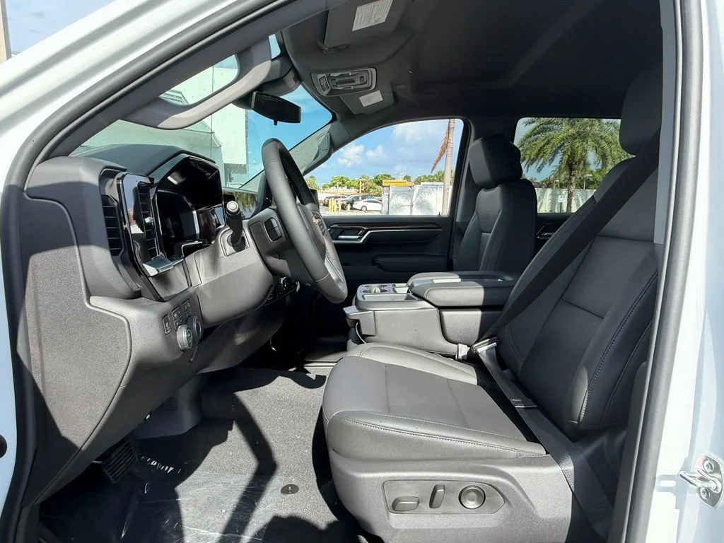 New 2026 Summit White Chevrolet LT image 9