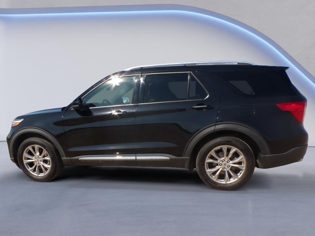Used 2020 Agate Black Metallic Ford Limited image 8