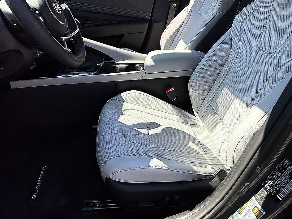 New 2026 Amazon Gray Hyundai Limited image 23