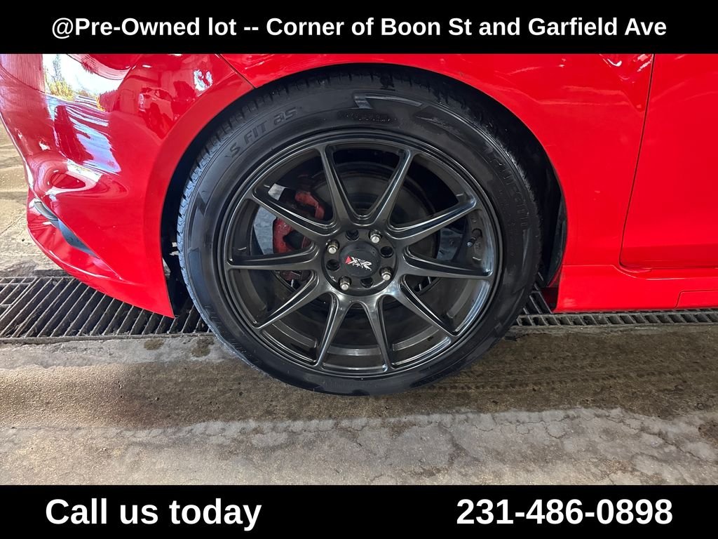 Used 2014 Red Ford ST image 11