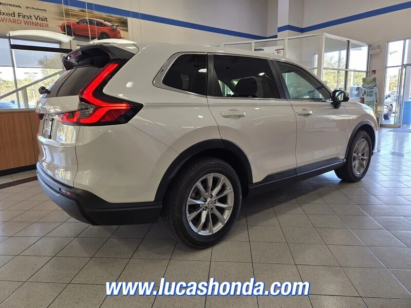 Used 2023 White Honda EX AWD image 4