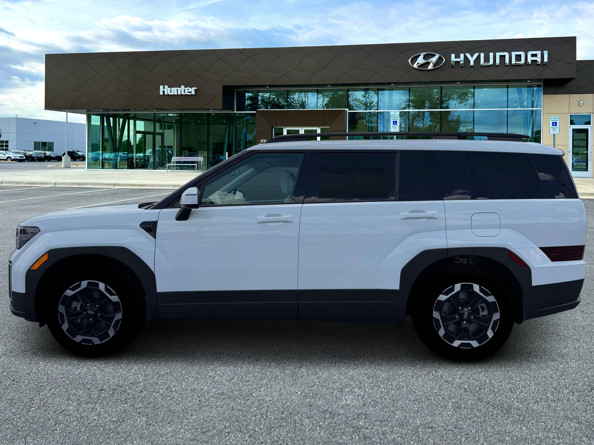 New 2026 Serenity White Hyundai SEL FWD image 3