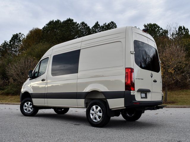 New 2026 Pebble Gray Mercedes-Benz Crew 144 WB image 14