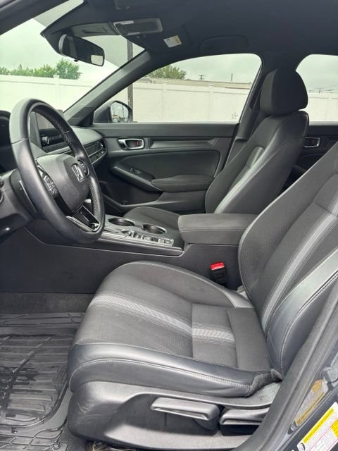 Used 2022  Honda Sport image 12