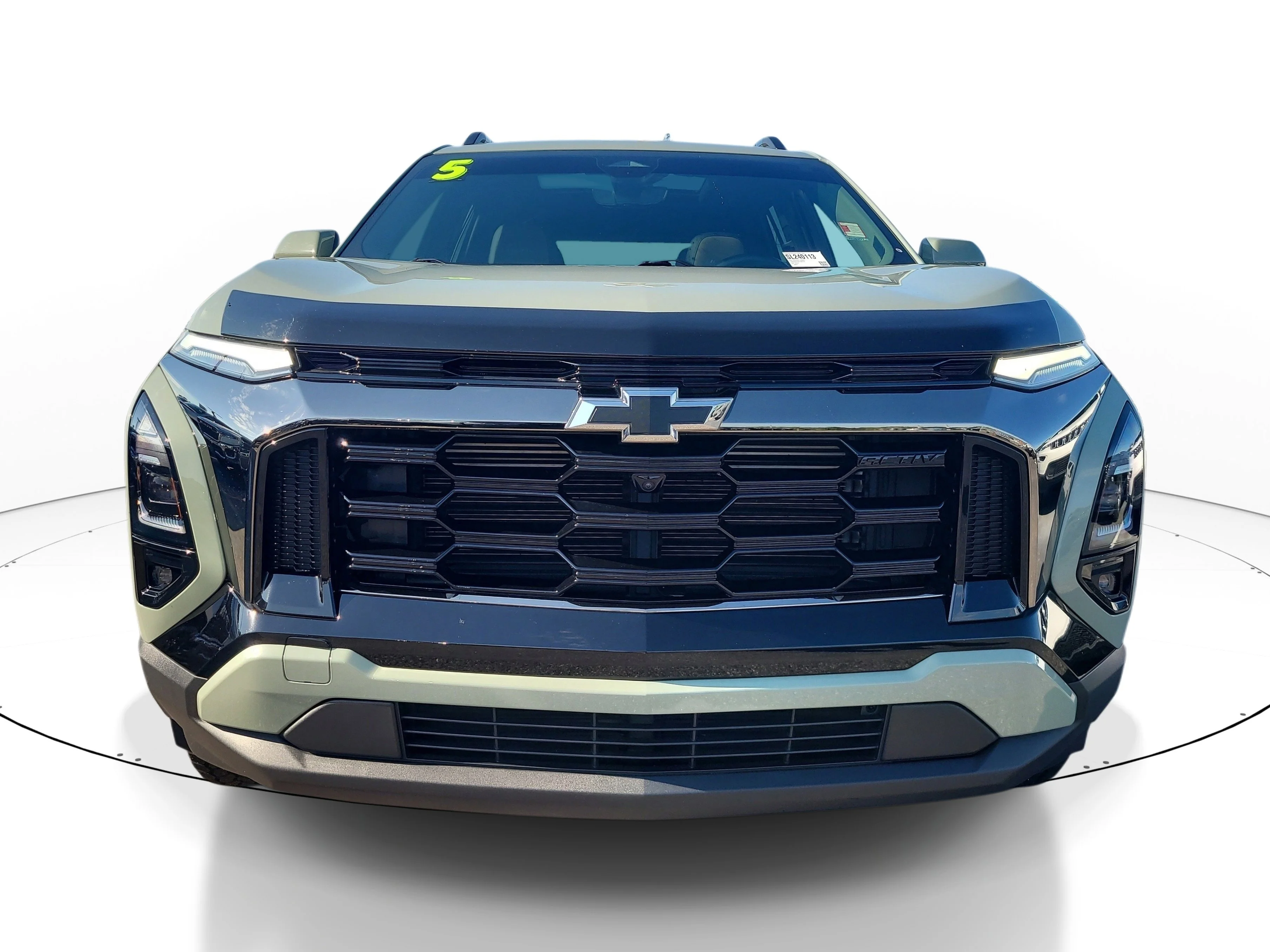 Used 2025 Cacti Green Chevrolet AWD ACTIV image 2