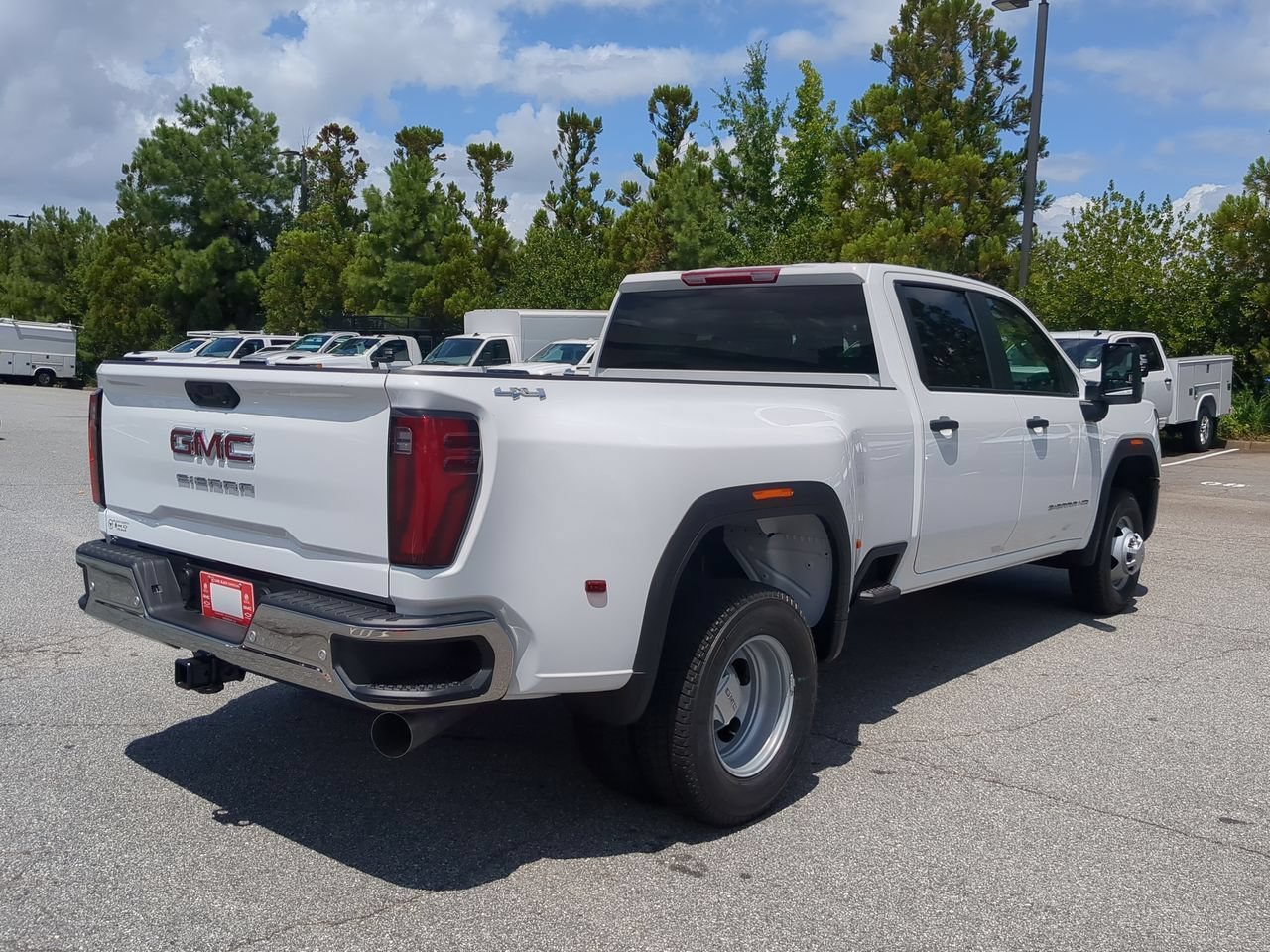 New 2026 Summit White GMC Pro DRW image 8