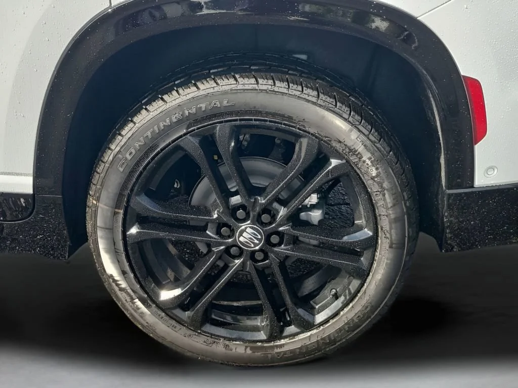 New 2026 Iridescent White Tricoat Buick Sport Touring image 18