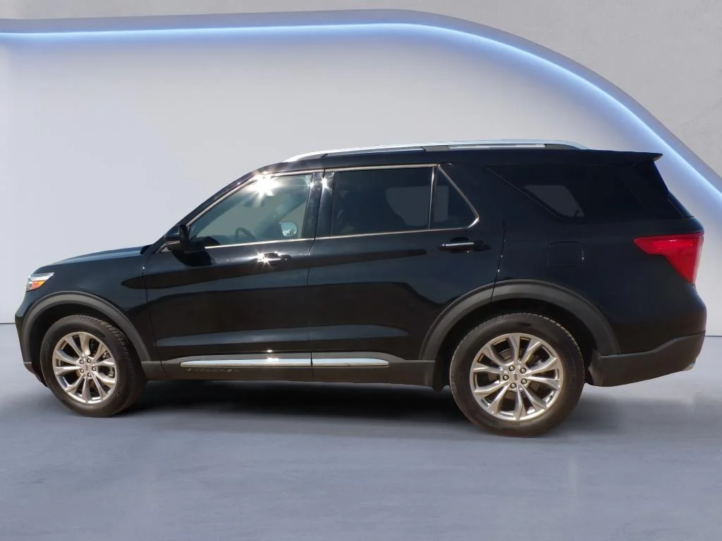 Used 2020 Agate Black Metallic Ford Limited image 8