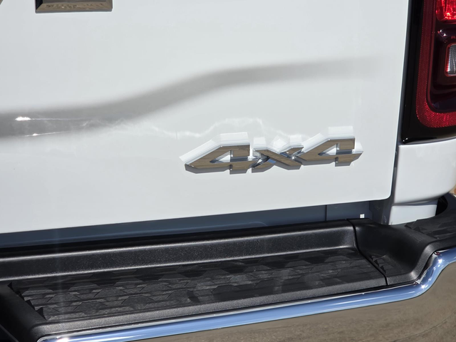 New 2026 Bright White Clear-Coat Exterior Paint RAM Tradesman image 5