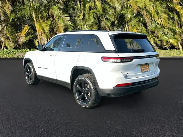Certified Used 2024 White Jeep Altitude image 8