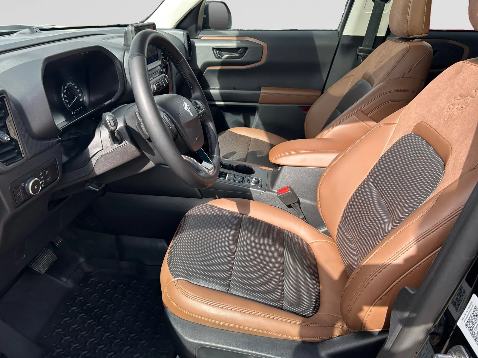 Used 2024 GRAY Ford BADLANDS image 13