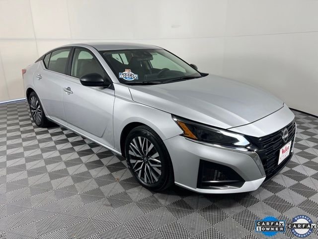 2024 Nissan Altima SV