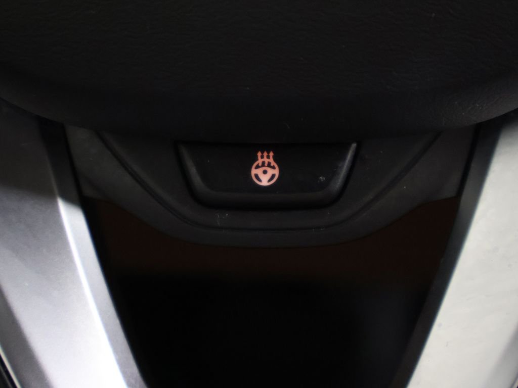 2023 BMW 3 Series 330i - Photo 43